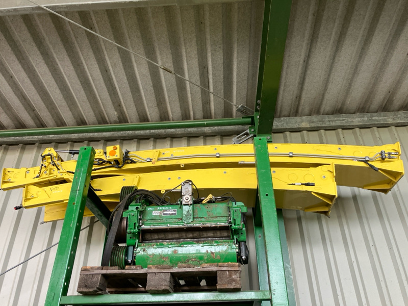 John Deere 8600 mit Kemper 460 StalkBuster und 639 PickUp - Saagikoristusmasin: pilt 3 John Deere 8600 mit Kemper 460 StalkBuster und 639 PickUp - Saagikoristusmasin: pilt 3