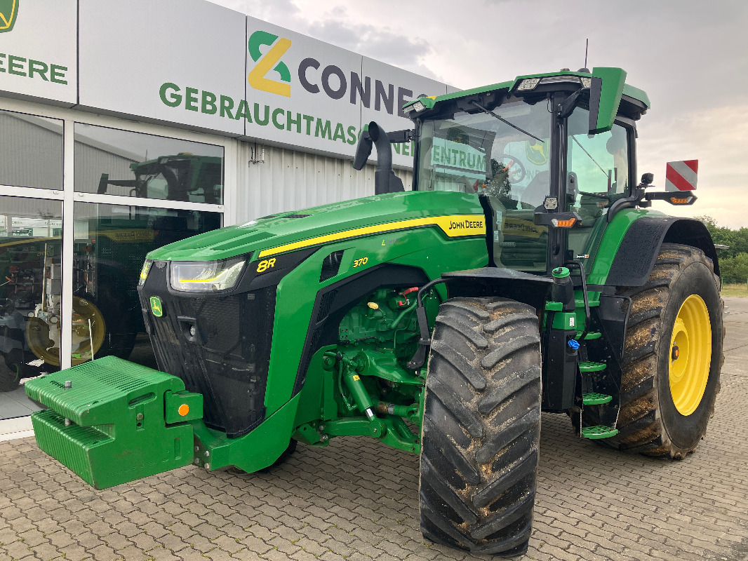 John Deere 8R370 - Traktor: pilt 1 John Deere 8R370 - Traktor: pilt 1