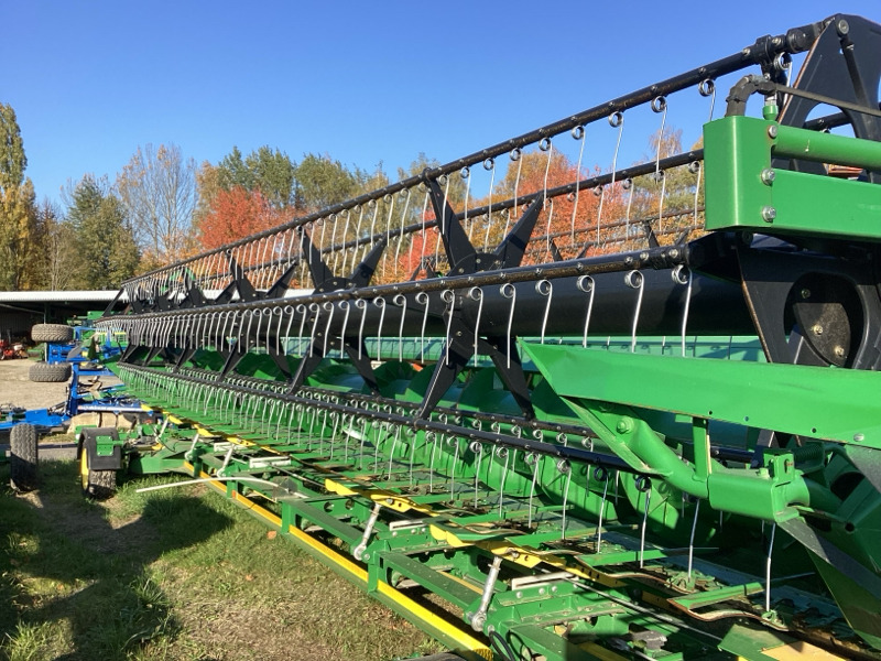 John Deere T660i mit 630X Schneidwerk - Kombain: pilt 3 John Deere T660i mit 630X Schneidwerk - Kombain: pilt 3
