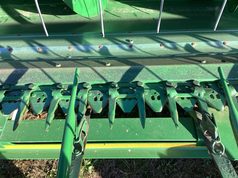 John Deere T660i mit 630X Schneidwerk - Kombain: pilt 2 John Deere T660i mit 630X Schneidwerk - Kombain: pilt 2