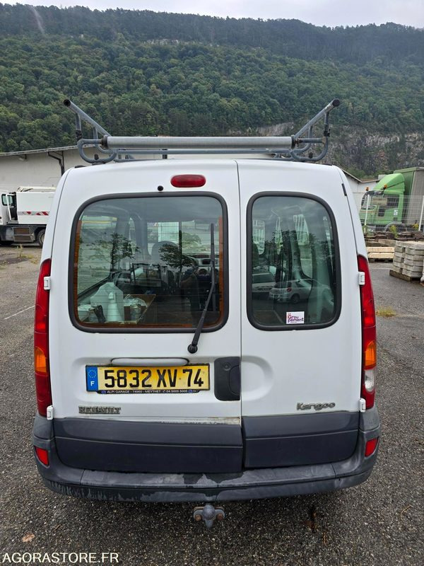 5832 XV 74 - Renault Kangoo 1.2i - ESS/GPL - Väike kaubik: pilt 5 5832 XV 74 - Renault Kangoo 1.2i - ESS/GPL - Väike kaubik: pilt 5