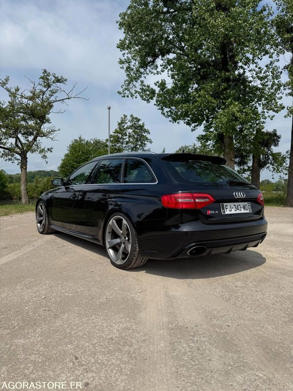 AUDI A4 RS4 - 2013 - 155 000KM - Auto: pilt 3 AUDI A4 RS4 - 2013 - 155 000KM - Auto: pilt 3