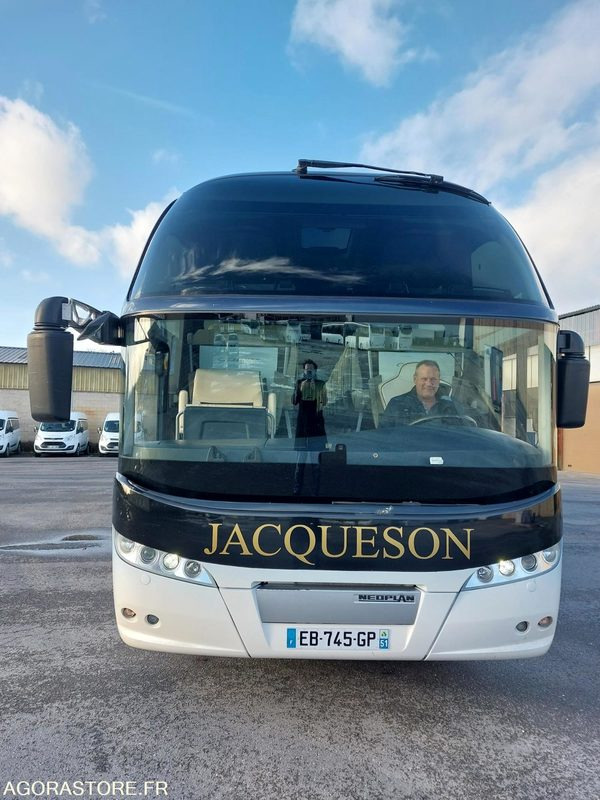 AUTOCAR NEOPLAN CITYLINER P16 L / 14M / 48+1+1+WC / 645008KM - Kaugsõidu buss: pilt 2 AUTOCAR NEOPLAN CITYLINER P16 L / 14M / 48+1+1+WC / 645008KM - Kaugsõidu buss: pilt 2