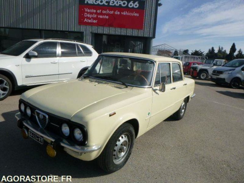 Alfa Romeo Giulia - 1976 - 92500km - COLLECTION - Livret d'origine - Auto: pilt 1 Alfa Romeo Giulia - 1976 - 92500km - COLLECTION - Livret d'origine - Auto: pilt 1