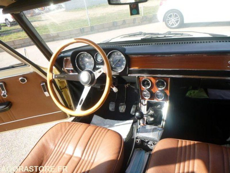 Alfa Romeo Giulia - 1976 - 92500km - COLLECTION - Livret d'origine - Auto: pilt 5 Alfa Romeo Giulia - 1976 - 92500km - COLLECTION - Livret d'origine - Auto: pilt 5