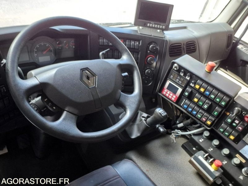 BALAYEUSE SEMAT ET CHASSIS RENAULT 2018 - 64104 - Tänavapühkimismasin: pilt 5 BALAYEUSE SEMAT ET CHASSIS RENAULT 2018 - 64104 - Tänavapühkimismasin: pilt 5