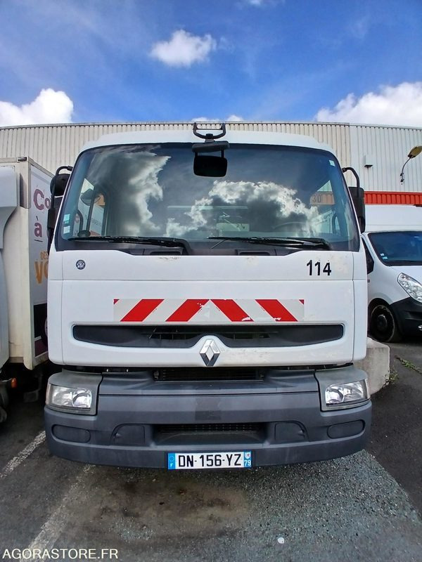 BOM 19 T RENAULT 270 DCI - 2002 - 370 889km - Prügiauto: pilt 1 BOM 19 T RENAULT 270 DCI - 2002 - 370 889km - Prügiauto: pilt 1