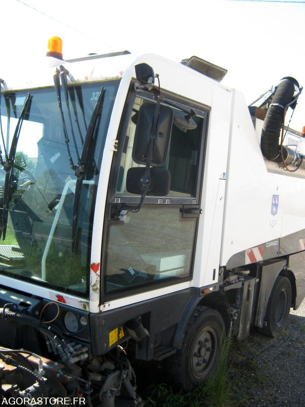 Balayeuse SCHMIDT Cleango 500 - Tänavapühkimismasin: pilt 1 Balayeuse SCHMIDT Cleango 500 - Tänavapühkimismasin: pilt 1