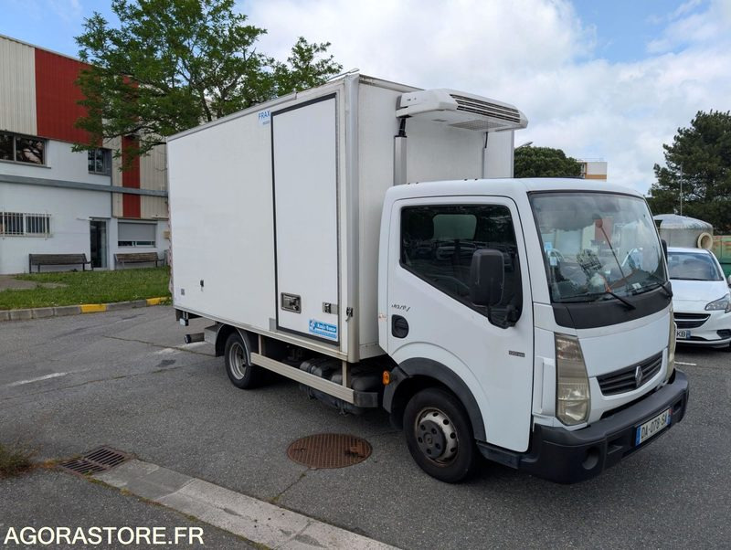 CAMION HAYON FRIGORIFIQUE MOINT DE 3T5 RENAUT MAXITY - Tarbesõiduk külmik: pilt 3 CAMION HAYON FRIGORIFIQUE MOINT DE 3T5 RENAUT MAXITY - Tarbesõiduk külmik: pilt 3