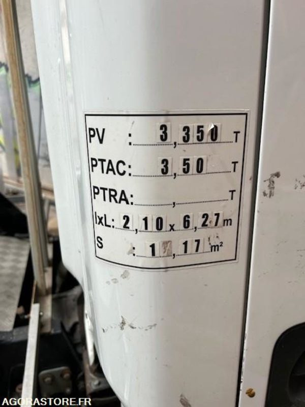 CAMION NACELLE NISSAN IMER P 23 AS 11 2013 20 000 KM - Veoautolt tõusev platvorm: pilt 4 CAMION NACELLE NISSAN IMER P 23 AS 11 2013 20 000 KM - Veoautolt tõusev platvorm: pilt 4