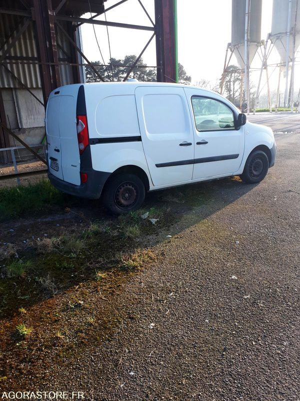 CAMIONETTE -RENAULT -KANGOO -2009 - 332 000KM - Väike kaubik: pilt 1 CAMIONETTE -RENAULT -KANGOO -2009 - 332 000KM - Väike kaubik: pilt 1