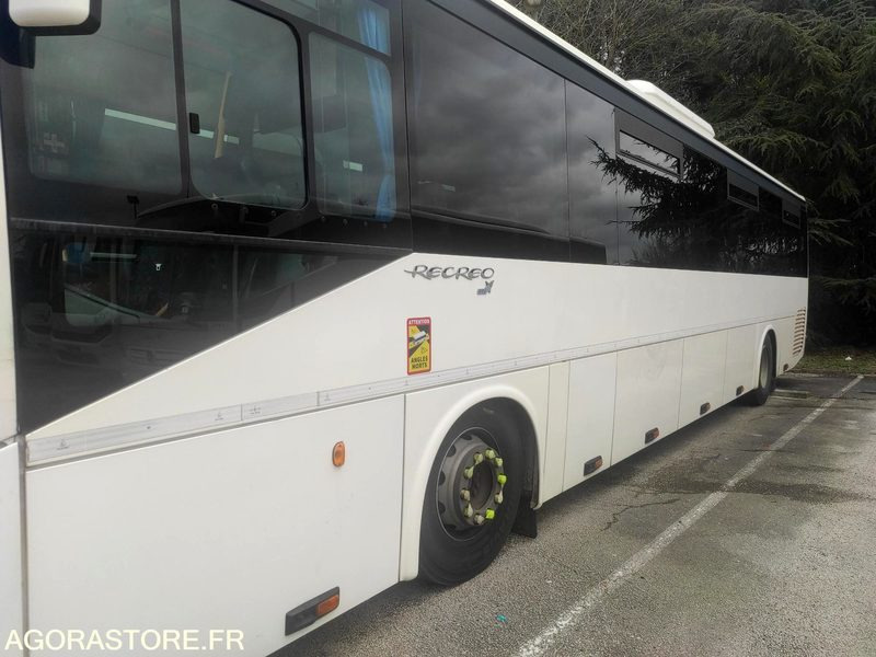 CAR IRISBUS - RECREO - MEC2009 / 620300 KM - AH663NW (19895) - Koolibuss: pilt 3 CAR IRISBUS - RECREO - MEC2009 / 620300 KM - AH663NW (19895) - Koolibuss: pilt 3