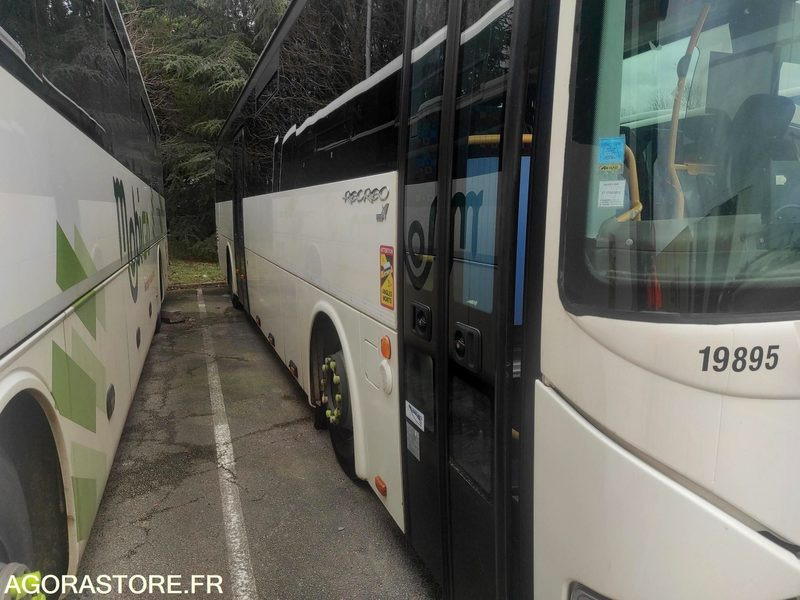 CAR IRISBUS - RECREO - MEC2009 / 620300 KM - AH663NW (19895) - Koolibuss: pilt 2 CAR IRISBUS - RECREO - MEC2009 / 620300 KM - AH663NW (19895) - Koolibuss: pilt 2