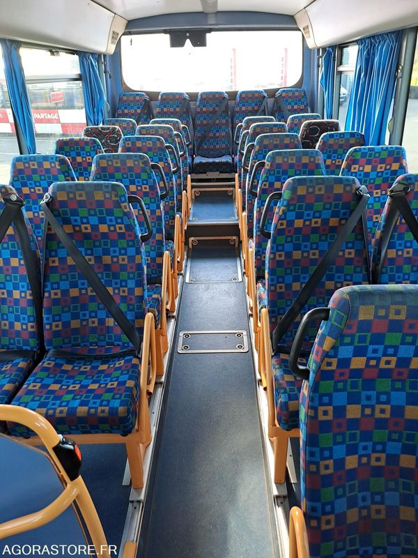 CAR-IRISBUS-RECREO N°12054(7590)-MEC-2009/276061 KM-AB704HV - Koolibuss: pilt 2 CAR-IRISBUS-RECREO N°12054(7590)-MEC-2009/276061 KM-AB704HV - Koolibuss: pilt 2