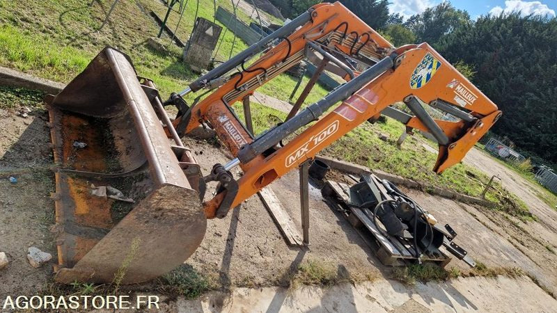 CHARGEUR MAILLEUX MX 100 - Traktor: pilt 1 CHARGEUR MAILLEUX MX 100 - Traktor: pilt 1