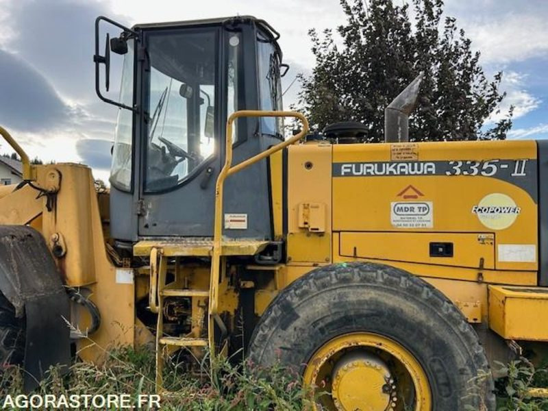 CHARGEUSE FURUKAWA 335 - 2000 - 5800 HEURES - Laadur: pilt 2 CHARGEUSE FURUKAWA 335 - 2000 - 5800 HEURES - Laadur: pilt 2