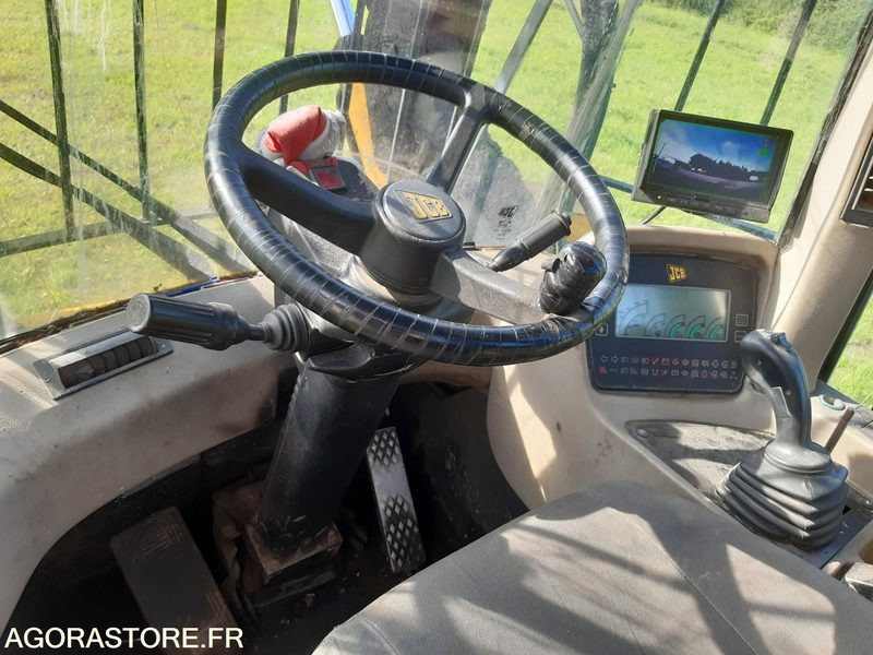 CHARGEUSE JCB - Laadur: pilt 5 CHARGEUSE JCB - Laadur: pilt 5