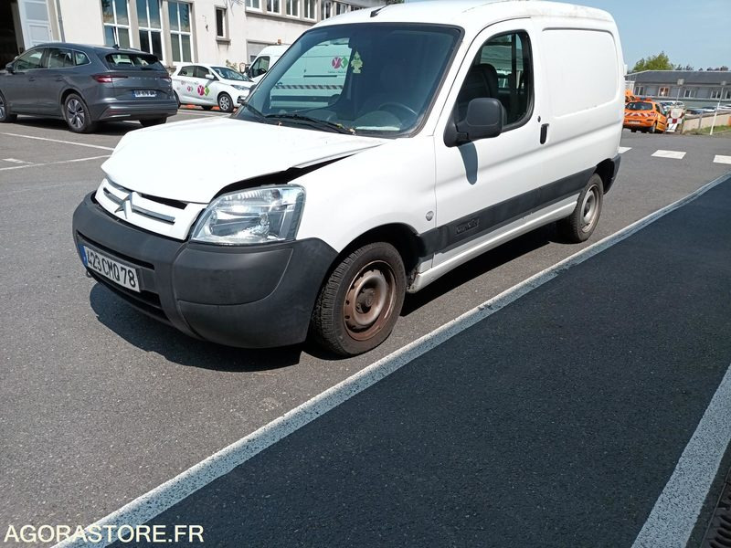 CITROEN Berlingo - 423 CMQ 78 - Väike kaubik: pilt 2 CITROEN Berlingo - 423 CMQ 78 - Väike kaubik: pilt 2