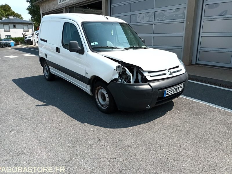 CITROEN Berlingo - 423 CMQ 78 - Väike kaubik: pilt 1 CITROEN Berlingo - 423 CMQ 78 - Väike kaubik: pilt 1