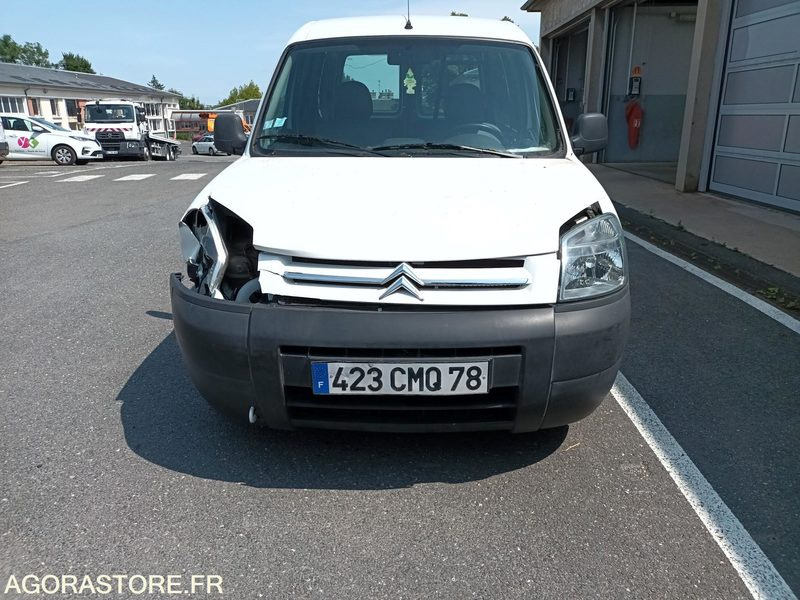 CITROEN Berlingo - 423 CMQ 78 - Väike kaubik: pilt 3 CITROEN Berlingo - 423 CMQ 78 - Väike kaubik: pilt 3