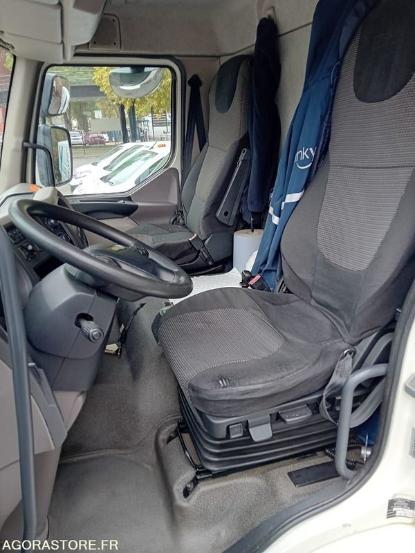 Camion citerne DAF LF310 - 2015 - 158 000km - Maastur: pilt 5 Camion citerne DAF LF310 - 2015 - 158 000km - Maastur: pilt 5