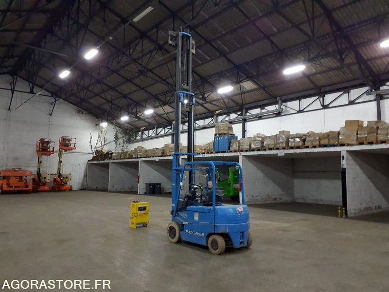 Chariot élévateur ELEC 2.5T Triplex 5,5M NISSAN QO2L25 - Elektritõstuk: pilt 1 Chariot élévateur ELEC 2.5T Triplex 5,5M NISSAN QO2L25 - Elektritõstuk: pilt 1