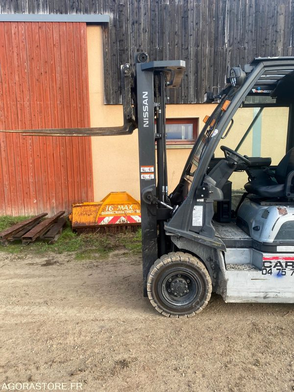 Chariot élévateur GAZ NISSAN 1.8T - Gaasitõstuk: pilt 2 Chariot élévateur GAZ NISSAN 1.8T - Gaasitõstuk: pilt 2