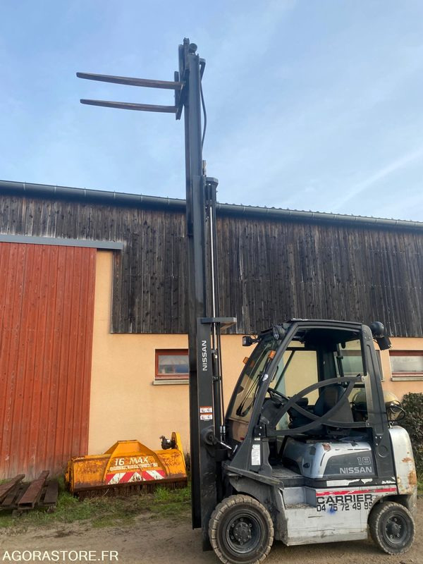 Chariot élévateur GAZ NISSAN 1.8T - Gaasitõstuk: pilt 3 Chariot élévateur GAZ NISSAN 1.8T - Gaasitõstuk: pilt 3
