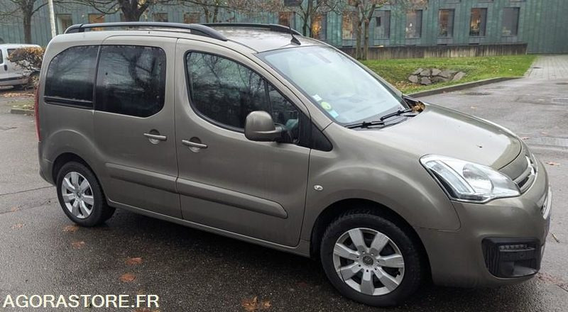 Citroën Berlingo 1.6 BlueHDi 100ch (B9) – 12/2015 – 50000 km – Crit'Air 2 - Auto: pilt 3 Citroën Berlingo 1.6 BlueHDi 100ch (B9) – 12/2015 – 50000 km – Crit'Air 2 - Auto: pilt 3