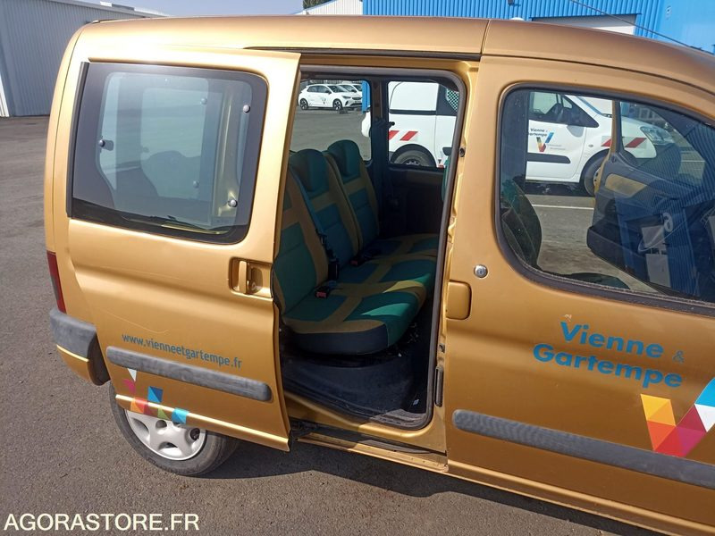 Citroën Berlingo 2L Hdi - 268784kms - 2002 - Auto: pilt 4 Citroën Berlingo 2L Hdi - 268784kms - 2002 - Auto: pilt 4