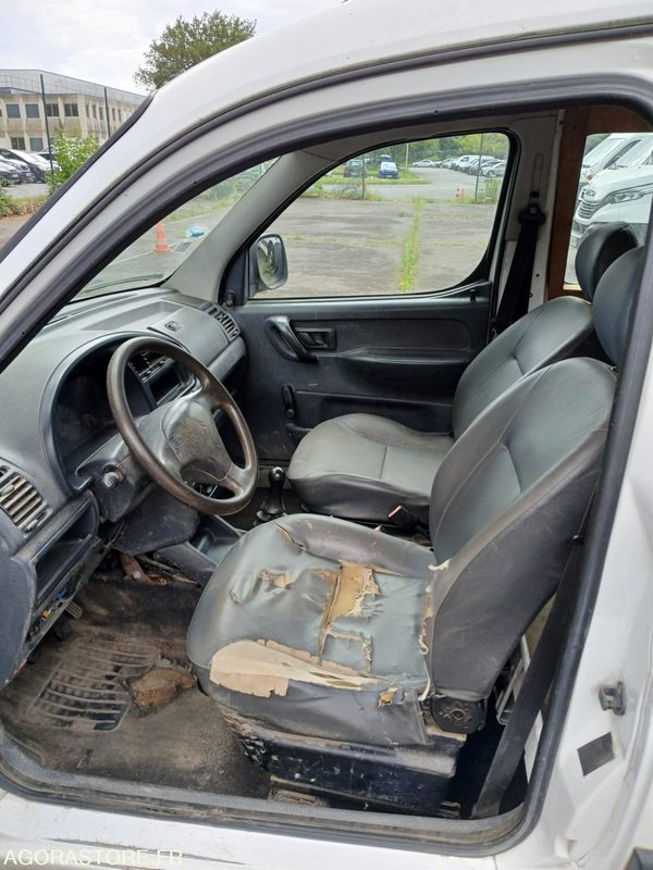 Citroën Berlingo (49200) - Väike kaubik: pilt 4 Citroën Berlingo (49200) - Väike kaubik: pilt 4