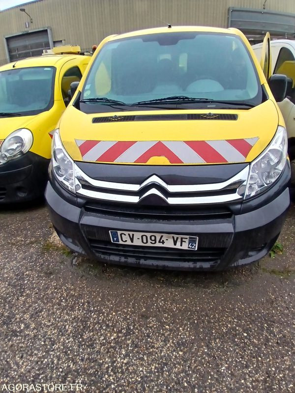 Citroën Jumpy - 2013 - 181539kms - CV094VF - Väike kaubik: pilt 2 Citroën Jumpy - 2013 - 181539kms - CV094VF - Väike kaubik: pilt 2