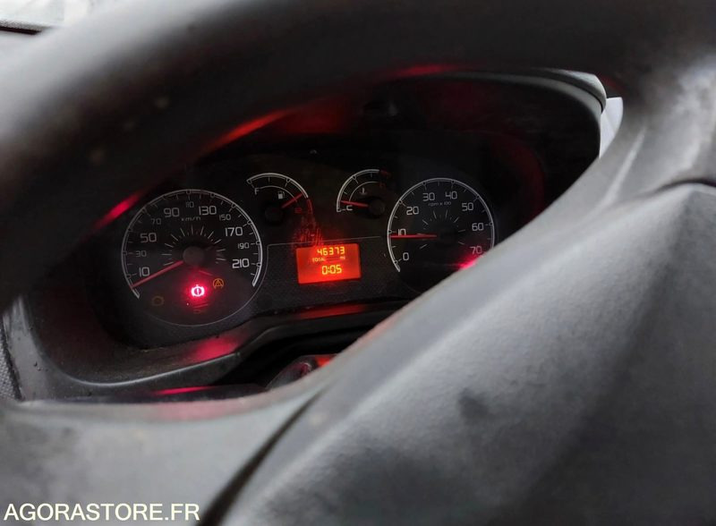 Citroën Némo 46373kms 2013 - Väike kaubik: pilt 3 Citroën Némo 46373kms 2013 - Väike kaubik: pilt 3