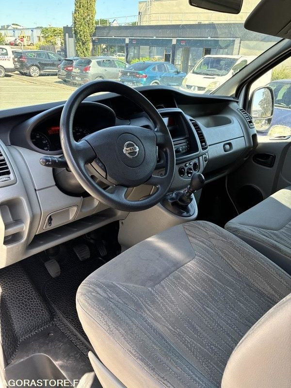 DG-715-NZ - Roulant - VASP - NISSAN PRIMASTAR - 178 174 Kms - Kiirabiauto: pilt 5 DG-715-NZ - Roulant - VASP - NISSAN PRIMASTAR - 178 174 Kms - Kiirabiauto: pilt 5