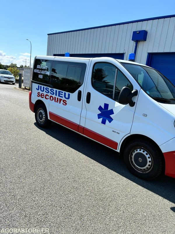 DG-715-NZ - Roulant - VASP - NISSAN PRIMASTAR - 178 174 Kms - Kiirabiauto: pilt 2 DG-715-NZ - Roulant - VASP - NISSAN PRIMASTAR - 178 174 Kms - Kiirabiauto: pilt 2