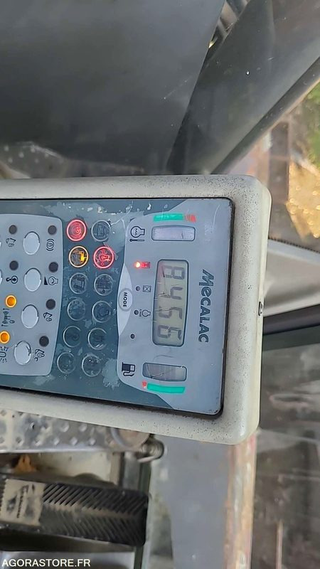 EAU 154 - Pellet hydraulique MECALAC 12 MXT - 2009 - Ekskavaator: pilt 4 EAU 154 - Pellet hydraulique MECALAC 12 MXT - 2009 - Ekskavaator: pilt 4