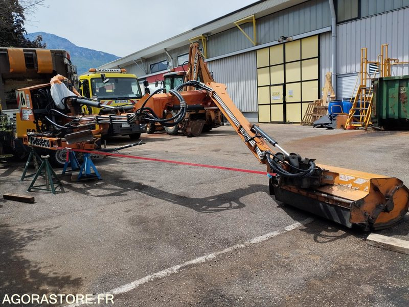 EPAREUSE ROUSSEAU MINAUTOR 5000L n°M5LBK04A03 - Poomniiduk: pilt 3 EPAREUSE ROUSSEAU MINAUTOR 5000L n°M5LBK04A03 - Poomniiduk: pilt 3
