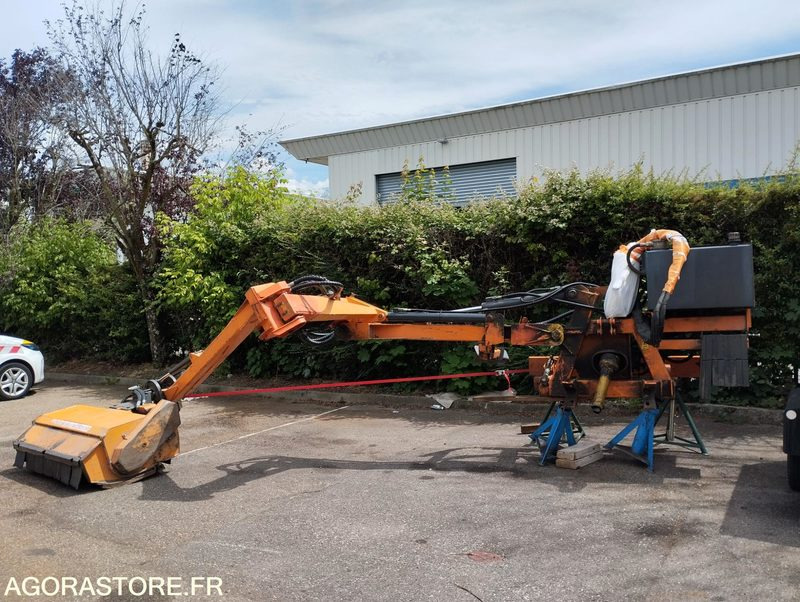 EPAREUSE ROUSSEAU MINAUTOR 5000L n°M5LBK04A03 - Poomniiduk: pilt 2 EPAREUSE ROUSSEAU MINAUTOR 5000L n°M5LBK04A03 - Poomniiduk: pilt 2