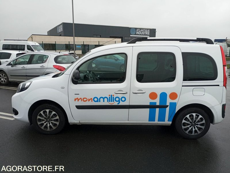 EZ-962-SA - Roulant - RENAULT KANGOO - VP - 178 777 Kms - Auto: pilt 4 EZ-962-SA - Roulant - RENAULT KANGOO - VP - 178 777 Kms - Auto: pilt 4
