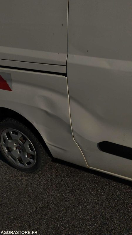 FIAT DOBLO CARGO MAXI - 2017 - 133644KM - EN008HN - Väike kaubik: pilt 4 FIAT DOBLO CARGO MAXI - 2017 - 133644KM - EN008HN - Väike kaubik: pilt 4