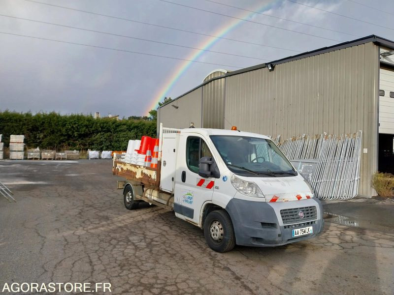 FIAT DUCATO 3.5 ML 2.2 MJT BENNE AA-754-LK 170 000 kms 2009 - Tarbesõiduk kallur: pilt 1 FIAT DUCATO 3.5 ML 2.2 MJT BENNE AA-754-LK 170 000 kms 2009 - Tarbesõiduk kallur: pilt 1
