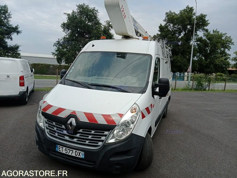 FOURGON RENAULT MASTER RT TRUCKS - 2018 / 156465 KM - ET577DX - Väike kaubik: pilt 4 FOURGON RENAULT MASTER RT TRUCKS - 2018 / 156465 KM - ET577DX - Väike kaubik: pilt 4