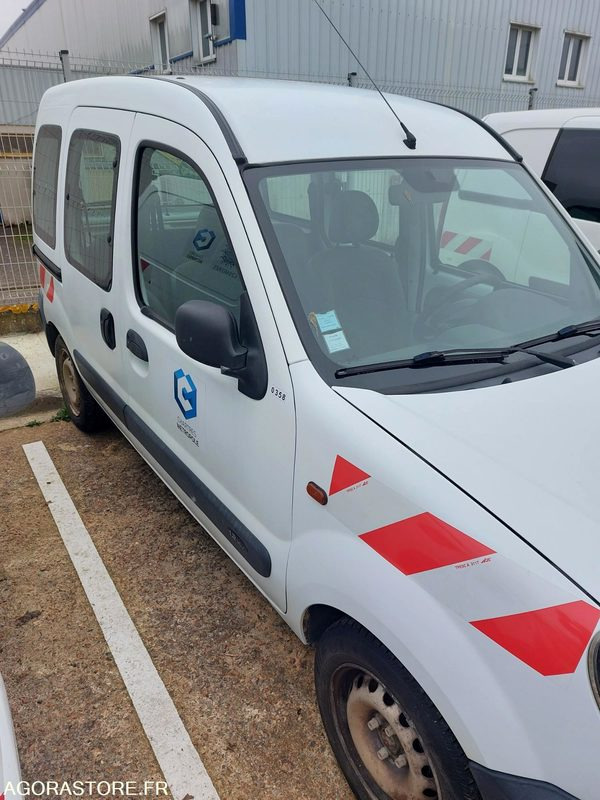 FOURGONNETTE - RENAULT KANGOO - 2003 - Väike kaubik: pilt 2 FOURGONNETTE - RENAULT KANGOO - 2003 - Väike kaubik: pilt 2