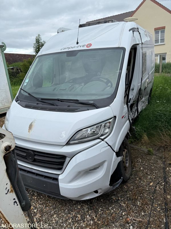 Fiat Ducato, camping-car - 2017 - 62000km - accidenté - Campervan: pilt 2 Fiat Ducato, camping-car - 2017 - 62000km - accidenté - Campervan: pilt 2