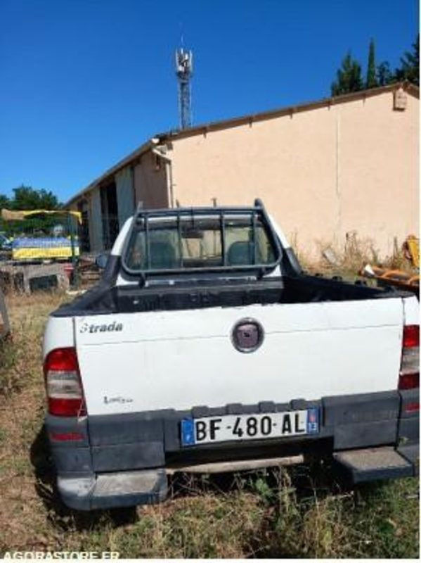Fiat Strada 94607 kms 2010 - Pikap: pilt 2 Fiat Strada 94607 kms 2010 - Pikap: pilt 2