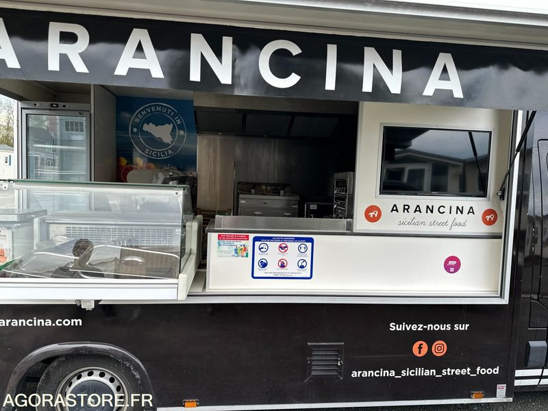 Foodtruck tout équipé - Toiduauto: pilt 1 Foodtruck tout équipé - Toiduauto: pilt 1