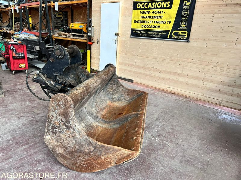 Godet de curage orientable tilt 2m THIERE pour pelle de 20T - Année 2011 - Ehitusseade: pilt 1 Godet de curage orientable tilt 2m THIERE pour pelle de 20T - Année 2011 - Ehitusseade: pilt 1