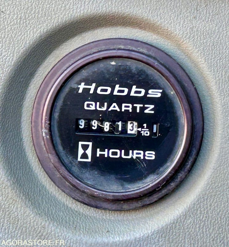 HYUNDAI ROBEX 80-7 - Ekskavaator: pilt 4 HYUNDAI ROBEX 80-7 - Ekskavaator: pilt 4