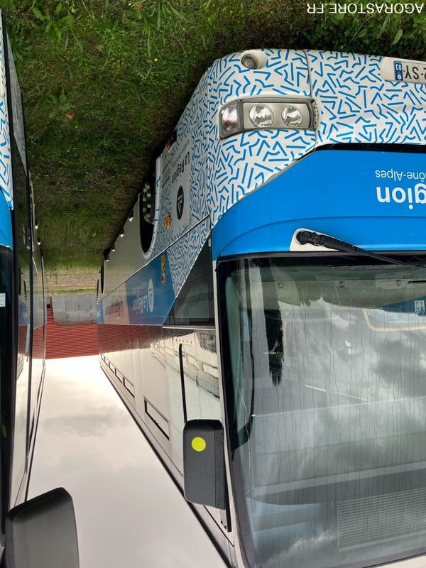 IVECO CROSSWAY 12.80m N°093340 - Väikebuss, Mikrobuss: pilt 3 IVECO CROSSWAY 12.80m N°093340 - Väikebuss, Mikrobuss: pilt 3