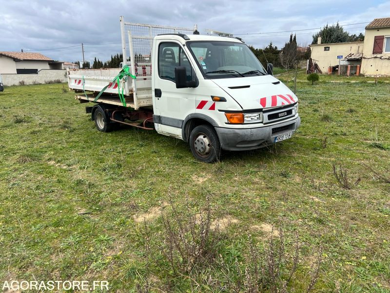 Iveco 35c10 polybenne - 226000km - 2002 - Tarbesõiduk kallur: pilt 2 Iveco 35c10 polybenne - 226000km - 2002 - Tarbesõiduk kallur: pilt 2